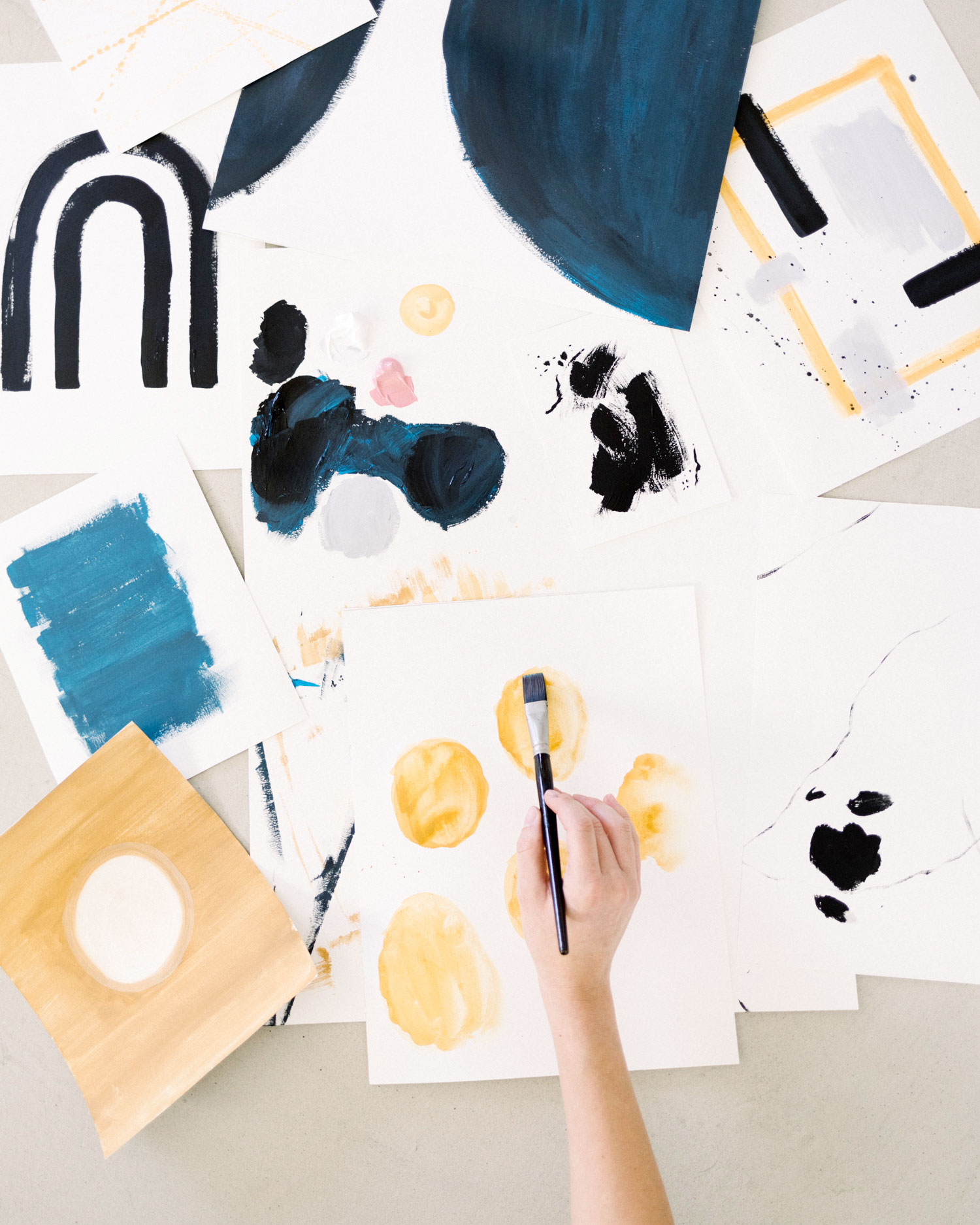 Ideas for creative hobbies you can develop instead of scrolling through Instagram all day | The Good Living Blog